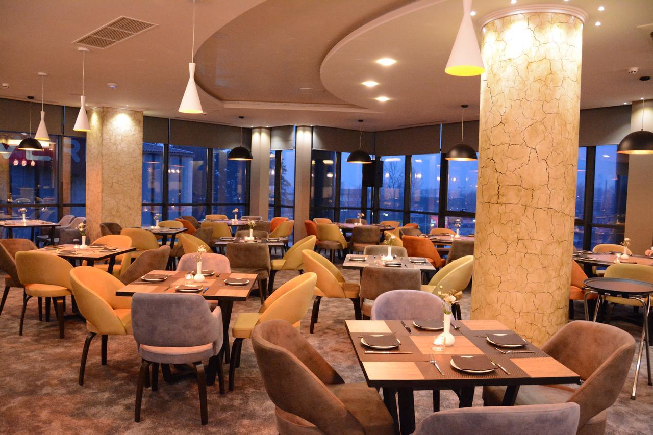 Mercure Tetovo Esterno foto
